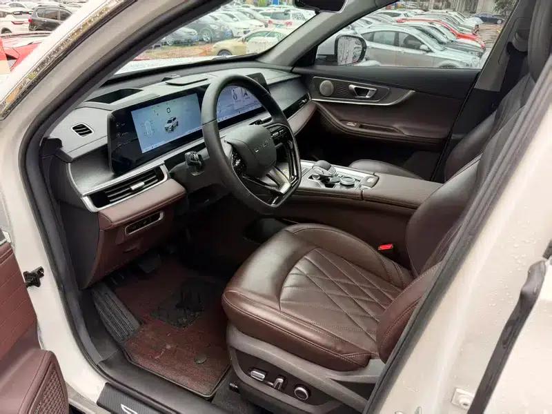 Chery Tiggo 8 PRO 2024 Champion Edition 390T 2WD Supreme Edition 5-seater — миниатюра 10