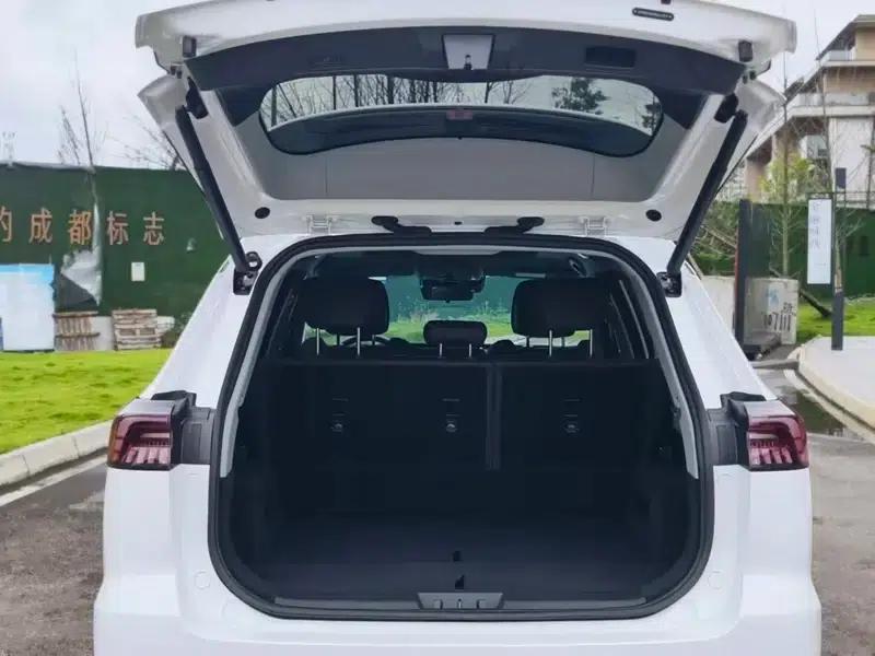 Chery Tiggo 8 PRO 2024 Champion Edition 390T 2WD Peak Edition 5-seater — миниатюра 27