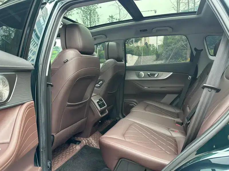 Chery Tiggo 8 PRO 2024 Champion Edition 390T 2WD Peak Edition 5-seater — миниатюра 7