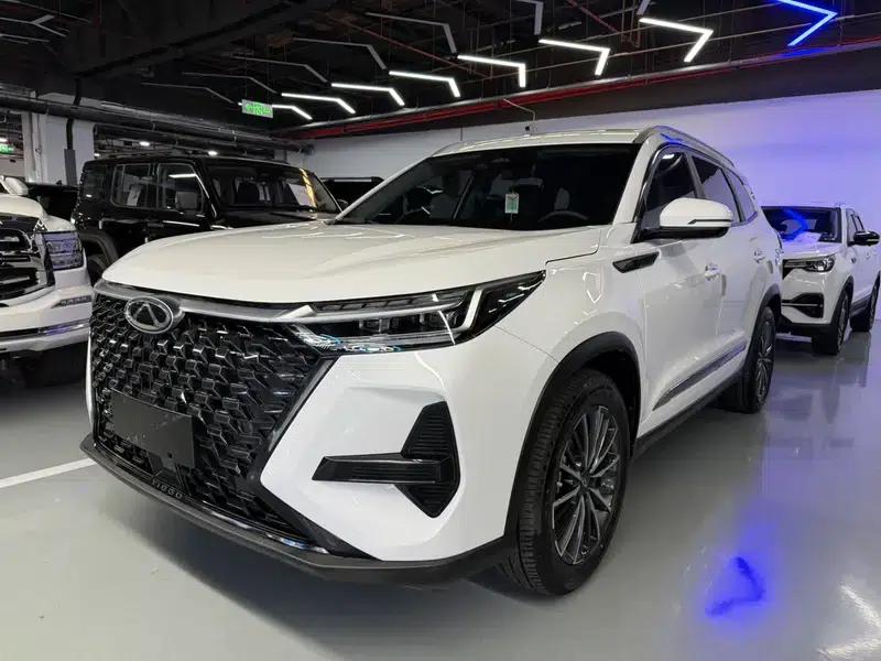Chery Tiggo 8 PRO 2025 290T 2WD Luxury Edition — миниатюра 1