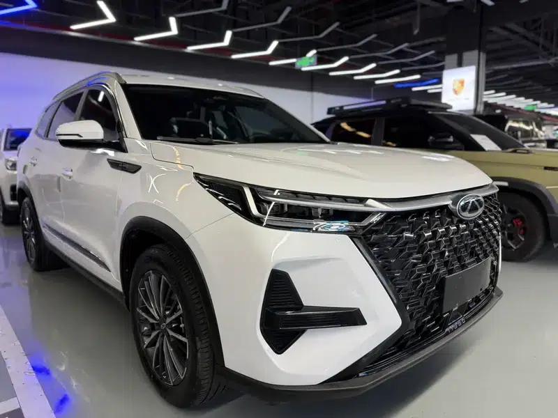 Chery Tiggo 8 PRO 2025 290T 2WD Luxury Edition — миниатюра 3