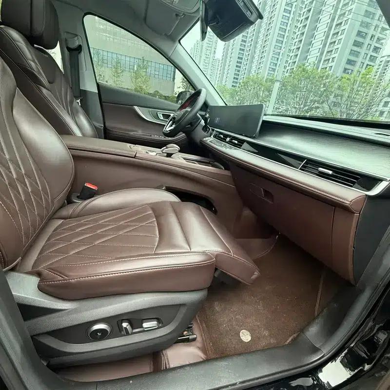 Chery Tiggo 8 PRO 2024 Champion Edition 390T 2WD Peak Edition 5-seater — миниатюра 25