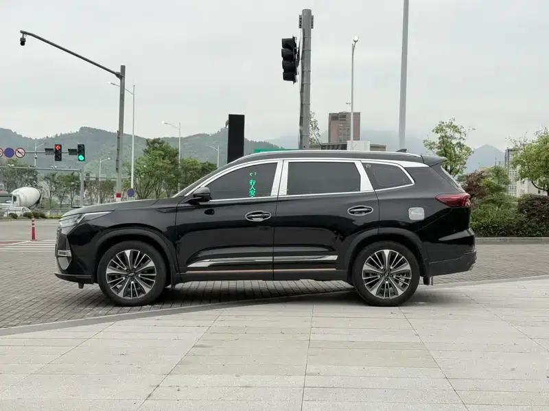 Chery Tiggo 8 PRO 2024 Champion Edition 390T 2WD Peak Edition 5-seater — миниатюра 4