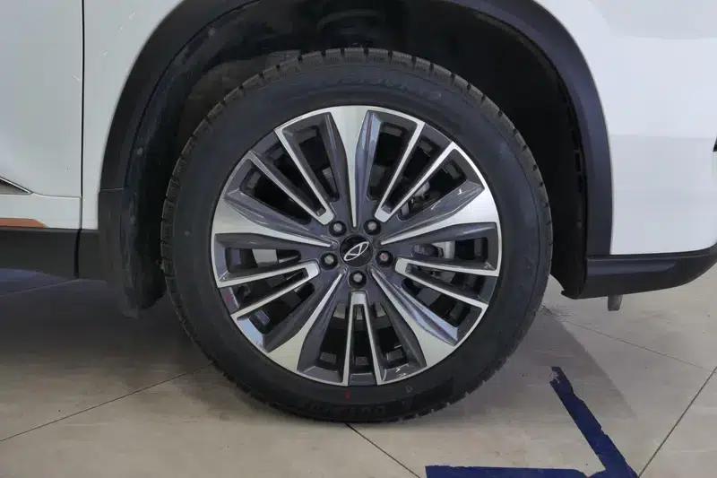 Chery Tiggo 8 PRO 2024 Champion Edition 390T 2WD Peak Edition 5-seater — миниатюра 11
