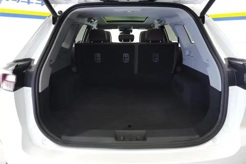 Chery Tiggo 8 PRO 2024 Champion Edition 390T 2WD Peak Edition 5-seater — миниатюра 17