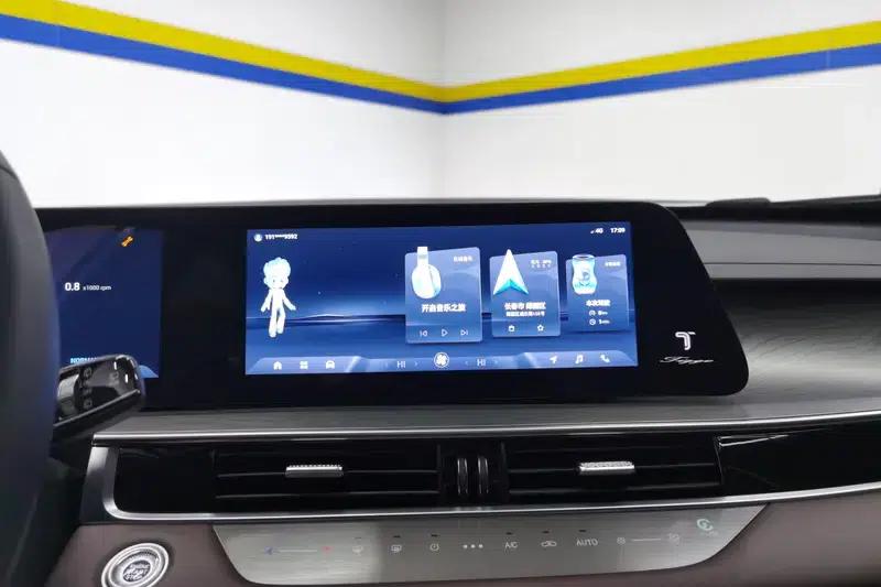 Chery Tiggo 8 PRO 2024 Champion Edition 390T 2WD Peak Edition 5-seater — миниатюра 3