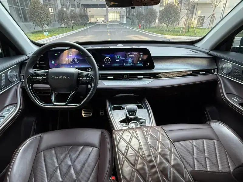 Chery Tiggo 8 PRO 2022 290T 2WD Storm Edition 7-seater — миниатюра 10