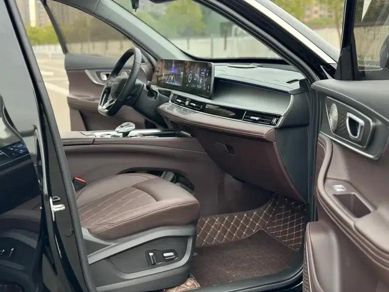 Chery Tiggo 8 PRO 2022 290T 2WD Expansive Edition 5-seater — миниатюра 8