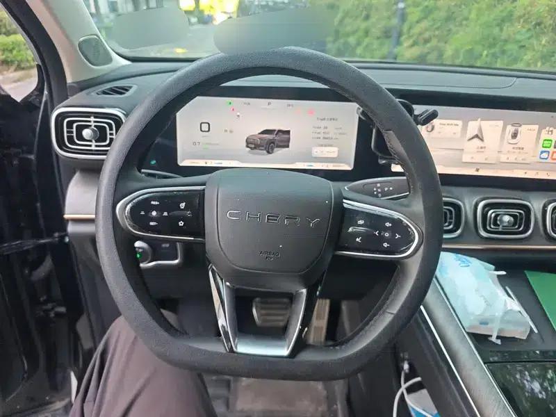 Chery Tiggo 9 2025 2.0T DCT 2WD Black Warrior Edition — миниатюра 11