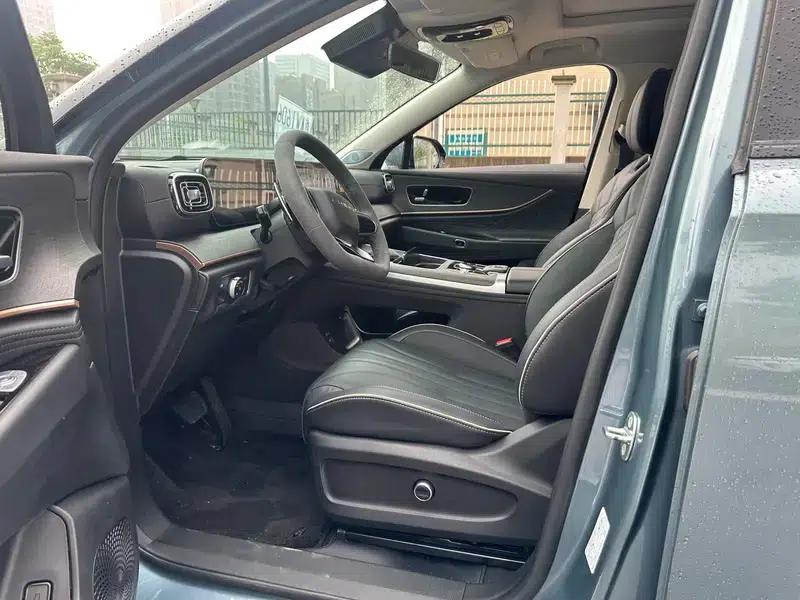 Chery Tiggo 9 2023 2.0T DCT 2WD Premium Edition 5-seater — миниатюра 12