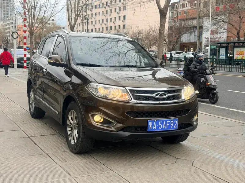 Chery Tiggo 5 2014 2.0L Manual Comfort Edition — миниатюра 3