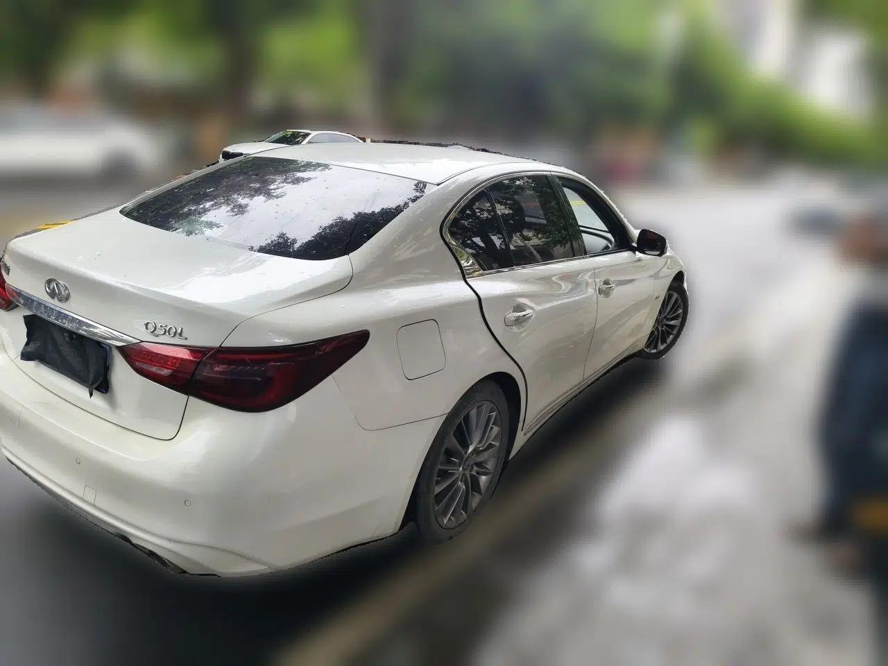 Infiniti Q50L 2018 2.0T Enjoyment Version China VI Standard — миниатюра 6