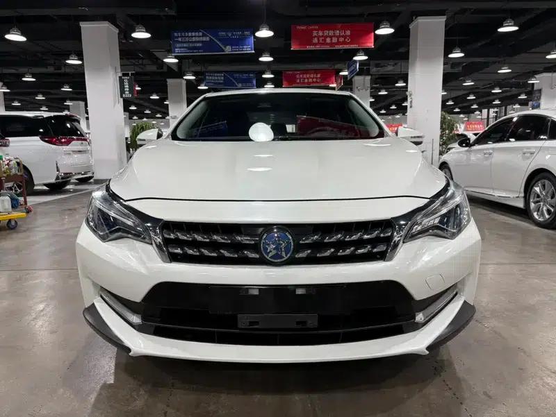 Venucia D60 2019 1.6L XL CVT Intelligent Elite Edition — миниатюра 2