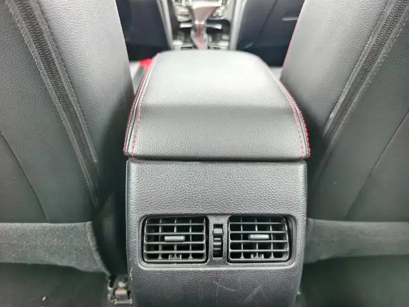Venucia D60 2019 Model, 100,000 Glory Edition, 1.6L XL CVT, National VI Emission Standard — миниатюра 18
