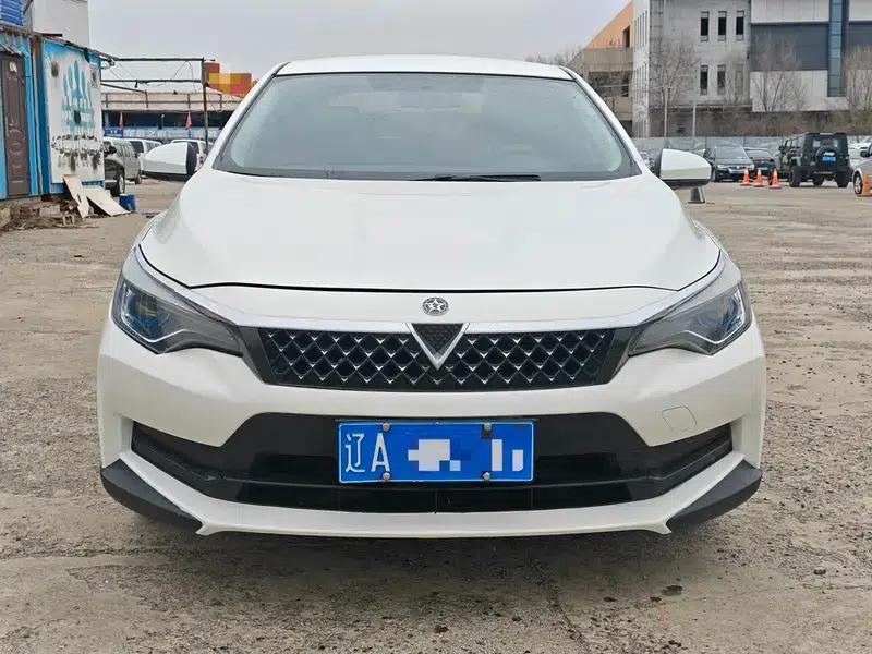 Venucia D60 2021 1.6L Entry Manual Comfort Edition — миниатюра 2
