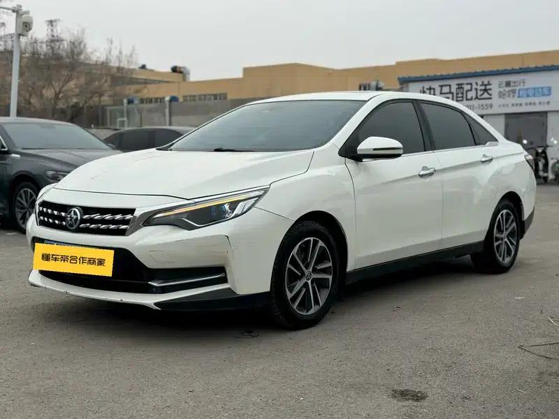 Venucia D60 2019 1.6L XL CVT Intelligent Elite Edition (ISS) — миниатюра 1