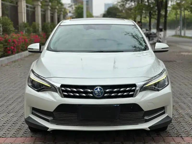 Venucia D60 2019 1.6L XL Manual Intelligent Elite Edition — миниатюра 2