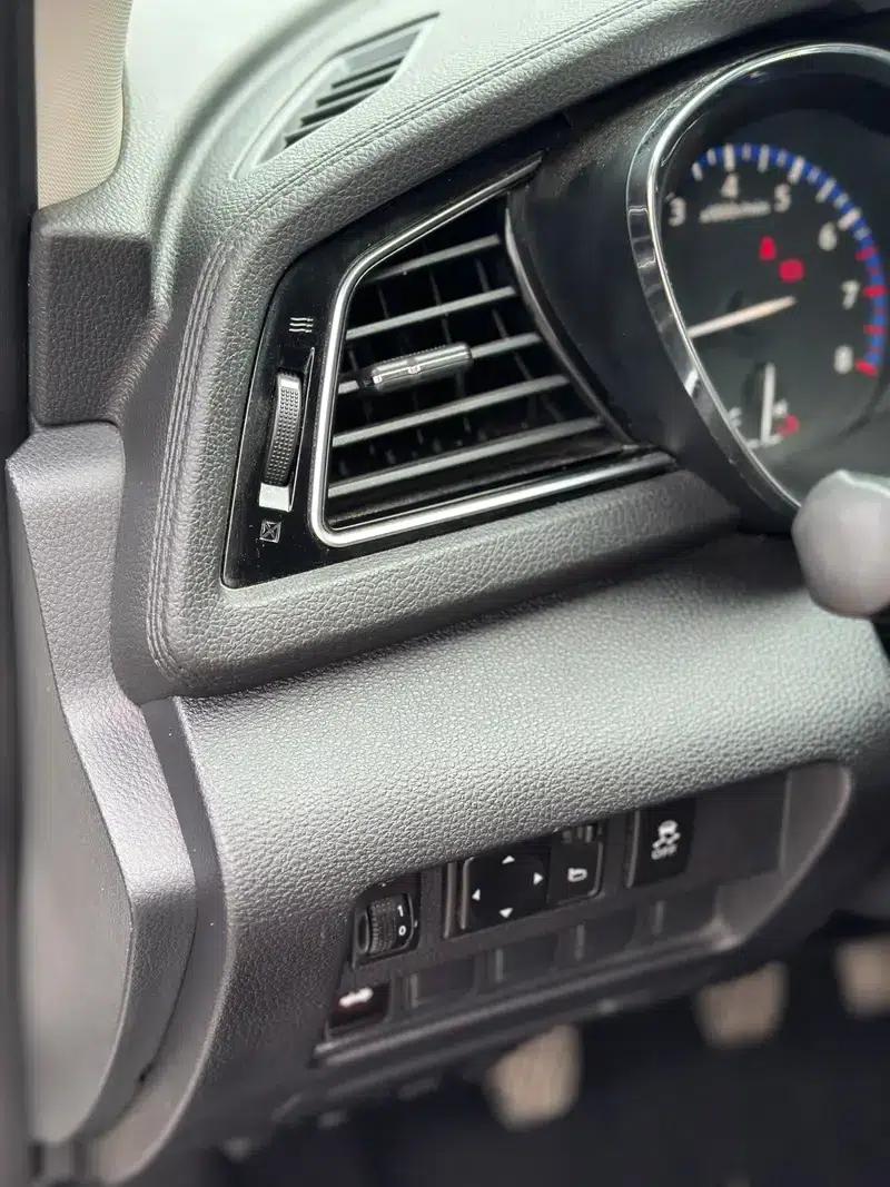 Venucia D60 2019 1.6L XL Manual Intelligent Elite Edition — миниатюра 17