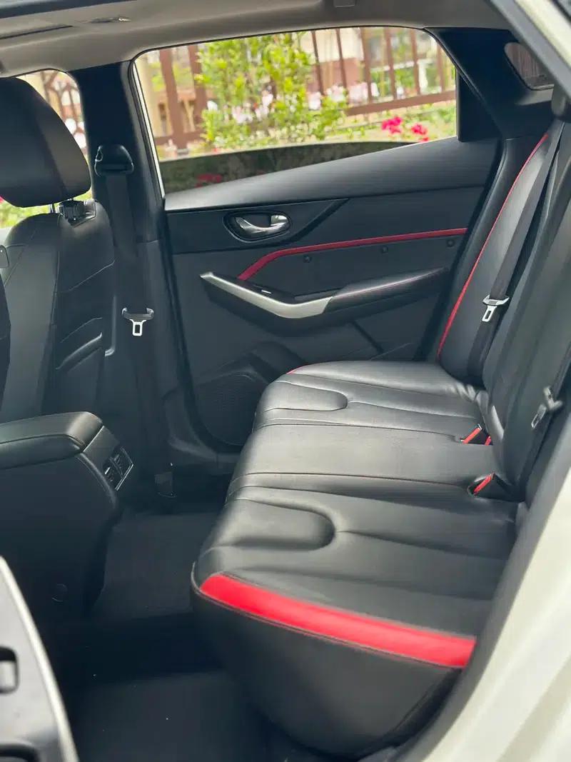 Venucia D60 2019 1.6L XL Manual Intelligent Elite Edition — миниатюра 10