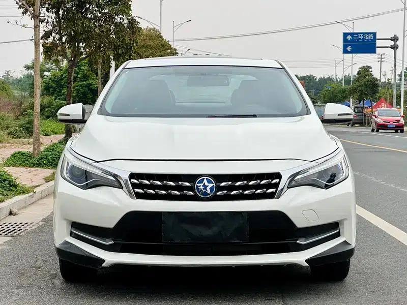 Venucia D60 2019 Model, 100,000 Glory Edition, 1.6L XL CVT, National VI Emission Standard — миниатюра 2