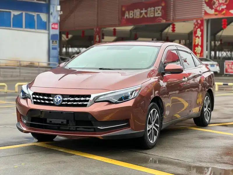 Venucia D60 2018 1.6L CVT Comfort Edition — миниатюра 1