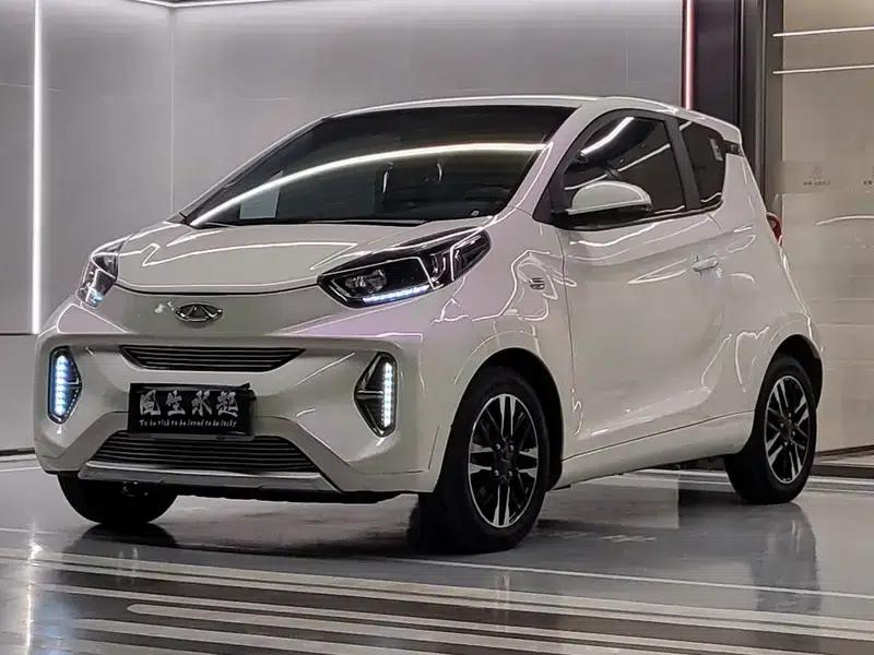 Little Ant 2022 Model, Sweet Pink Version, Lithium Iron Phosphate, 30.7kWh, 30kW, 301km/h — миниатюра 1