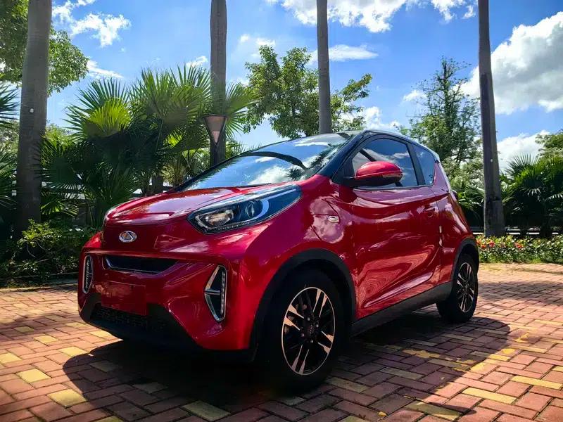 Little Ant 2022 Model, Sweet Pink Version, Lithium Iron Phosphate, 30.7kWh, 30kW, 301km/h — миниатюра 1