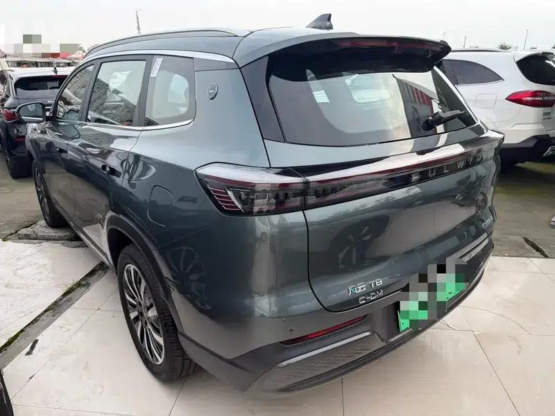 Fengyun T8 2025 1.5T 130km Luxury Edition — миниатюра 3