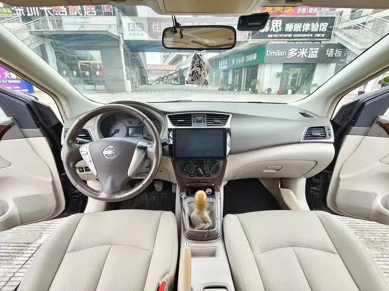 Nissan Sylphy 2012 1.6XL Manual Deluxe Edition — миниатюра 8