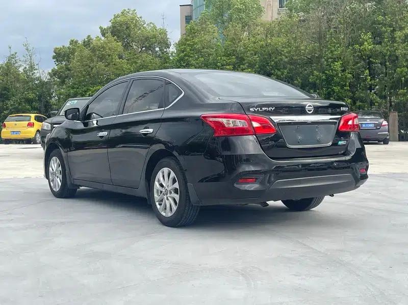 Nissan Sylphy 2018 1.6XV CVT Premium Edition — миниатюра 4