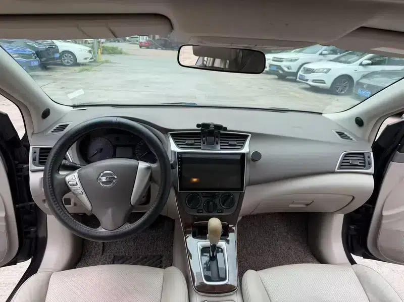 Nissan Sylphy 2014 1.6XV CVT Premium Edition — миниатюра 5