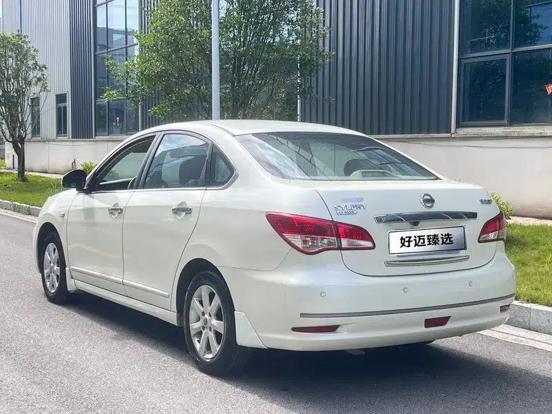 Nissan Sylphy 2012 1.6XE CVT Comfort Edition — миниатюра 4