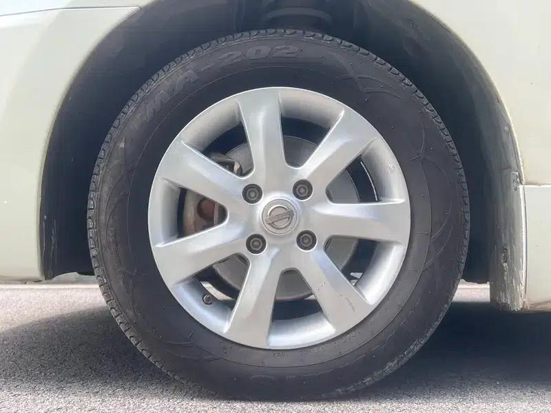 Nissan Sylphy 2012 1.6XE CVT Comfort Edition — миниатюра 7