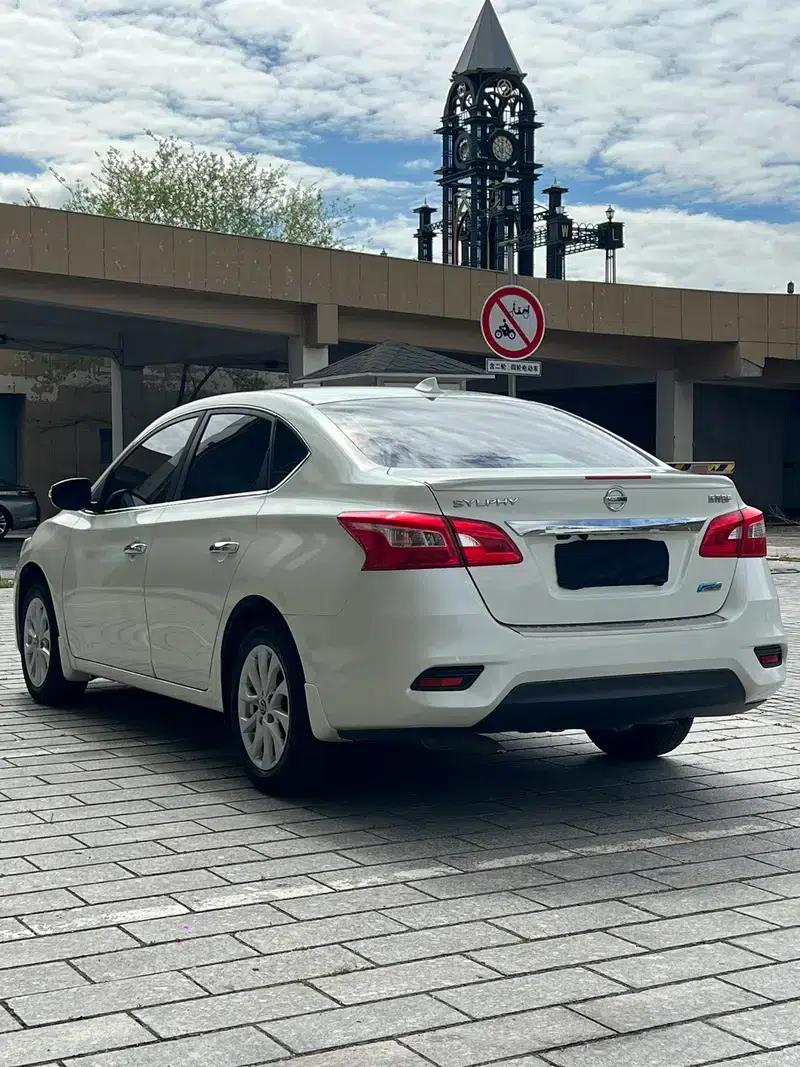Nissan Sylphy 2016 1.6XL CVT Luxury Edition — миниатюра 4