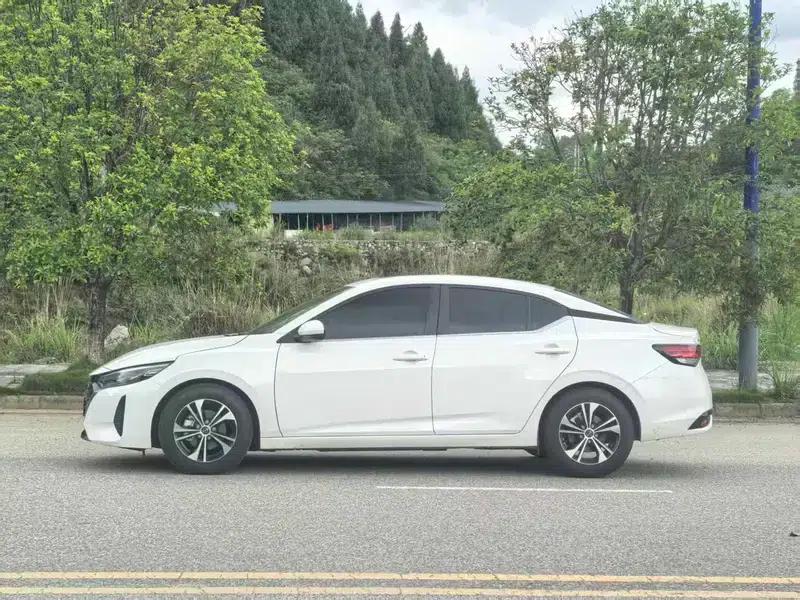 Nissan Sylphy 2025 1.6L CVT True Edition — миниатюра 3