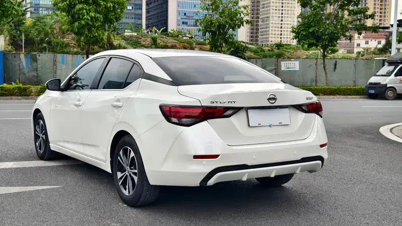 Nissan Sylphy 2022 1.6L XL CVT Enjoy Edition — миниатюра 4