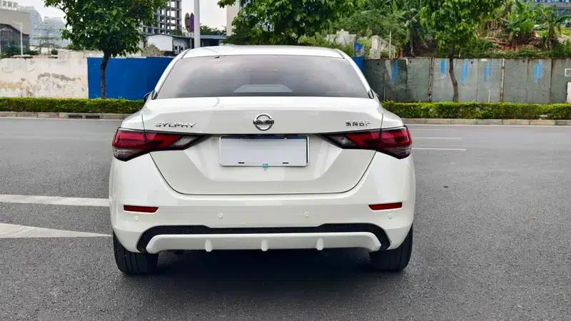 Nissan Sylphy 2022 1.6L XL CVT Enjoy Edition — миниатюра 5