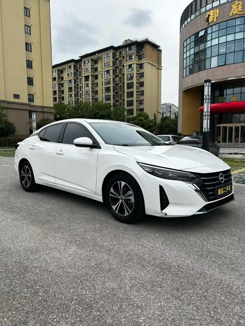 Nissan Sylphy 2023 1.6L CVT Enjoy Edition — миниатюра 3