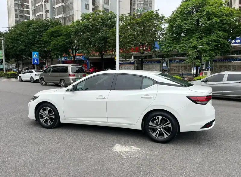 Nissan Sylphy 2023 1.6L CVT Enjoy Edition — миниатюра 4