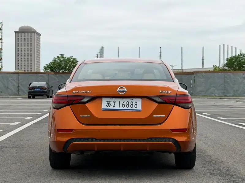 Nissan Sylphy 2020 1.6L TOP CVT Luxury Edition — миниатюра 5