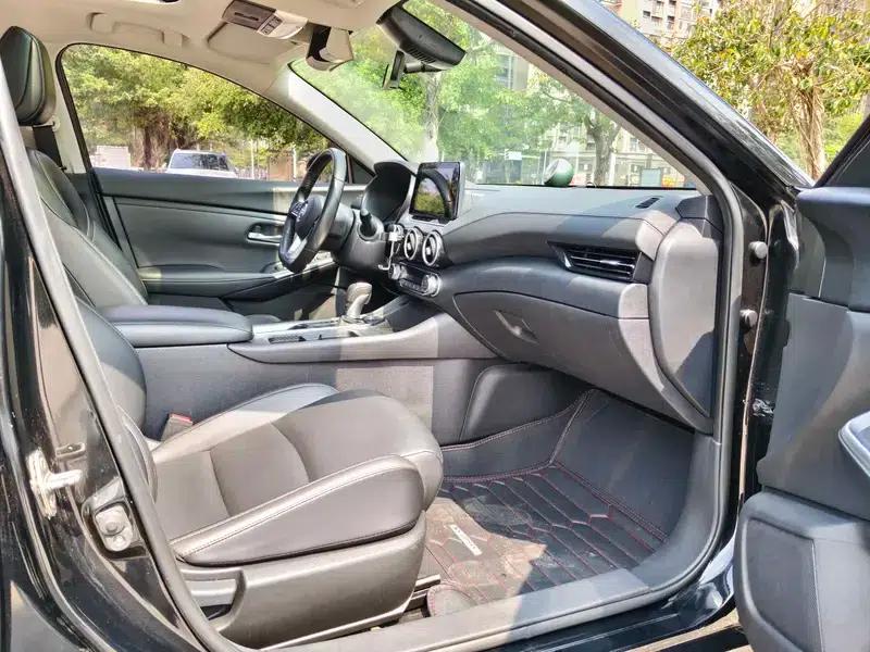 Nissan Sylphy 2020 Facelift 1.6L XL CVT Smart Edition — миниатюра 13