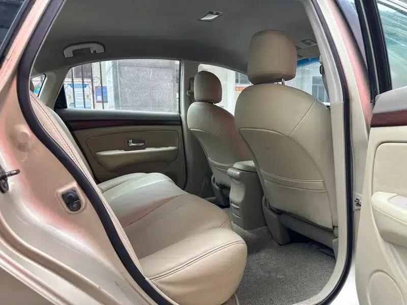 Nissan Sylphy 2006 2.0 XE — миниатюра 13