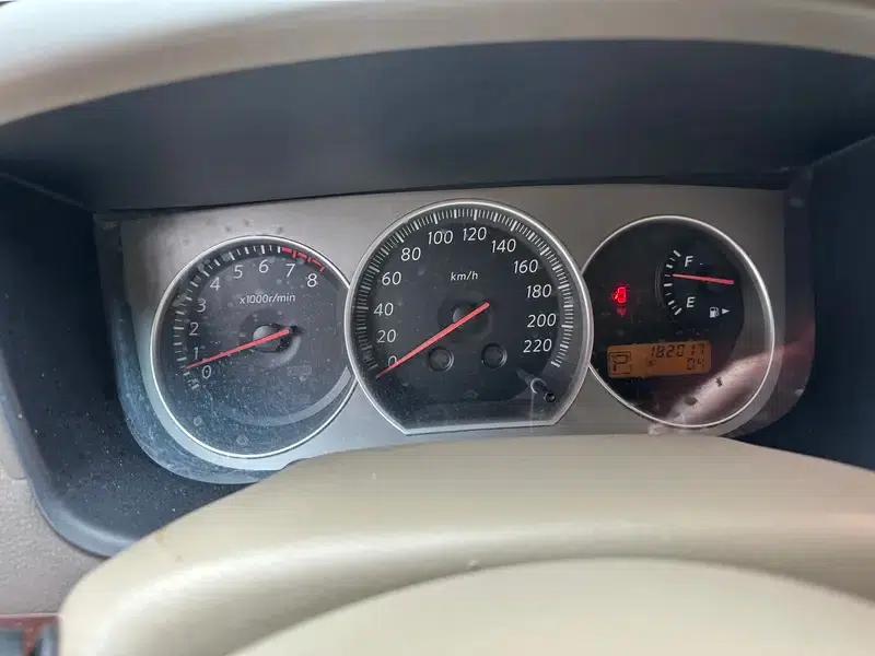 Nissan Sylphy 2006 2.0 XE — миниатюра 6