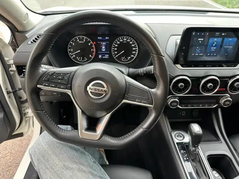 Nissan Sylphy 2022 1.6L XL CVT Enjoy Edition — миниатюра 11