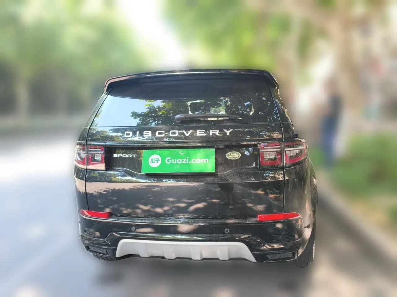 Land Rover Discovery Sport 2024 Luxury Custom Edition — миниатюра 5