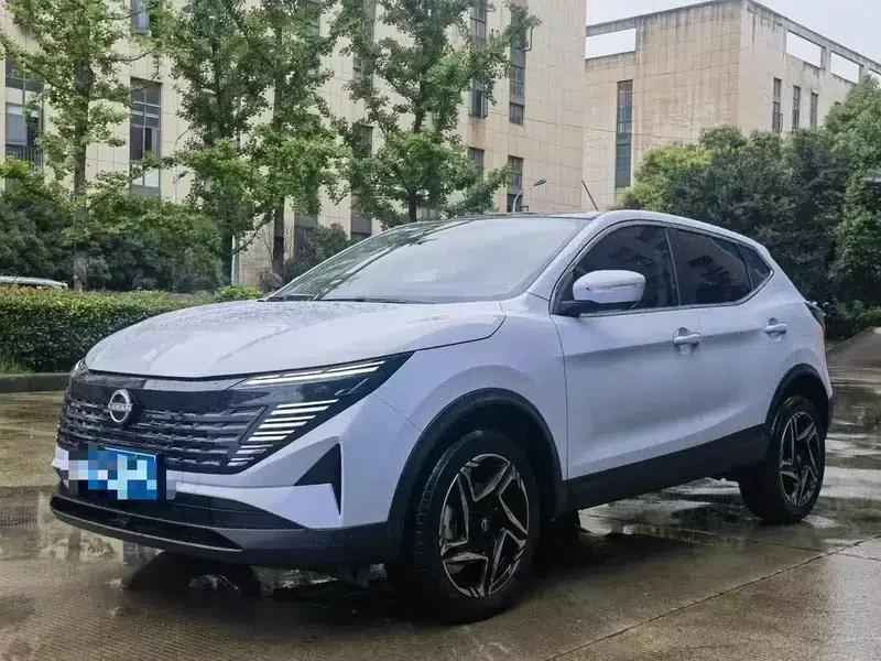 Nissan Qashqai 2025 Honor 2.0L CVT XV+ Leading Edition — миниатюра 1