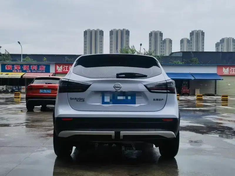 Nissan Qashqai 2025 Honor 2.0L CVT XV+ Leading Edition — миниатюра 5