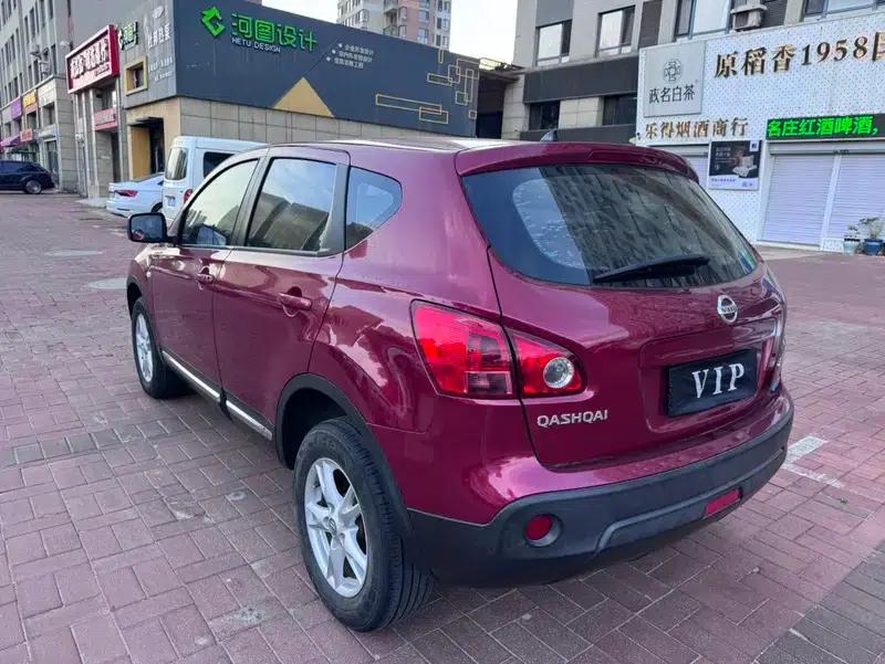 Nissan Qashqai 2012 2.0XL Fire CVT 2WD — миниатюра 4