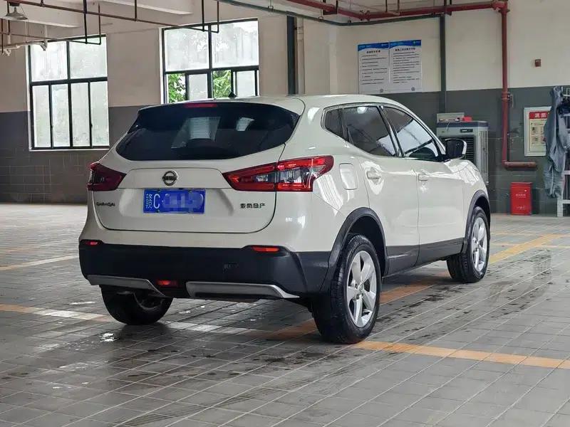 Nissan Qashqai 2021 2.0L XV Smart Edition — миниатюра 6
