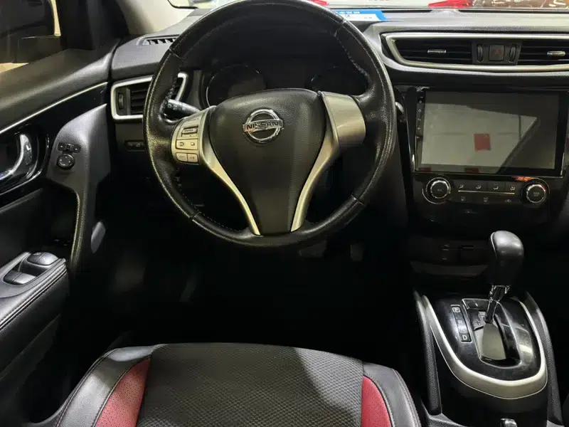 Nissan Qashqai 2016 2.0L CVT Luxury Edition — миниатюра 15